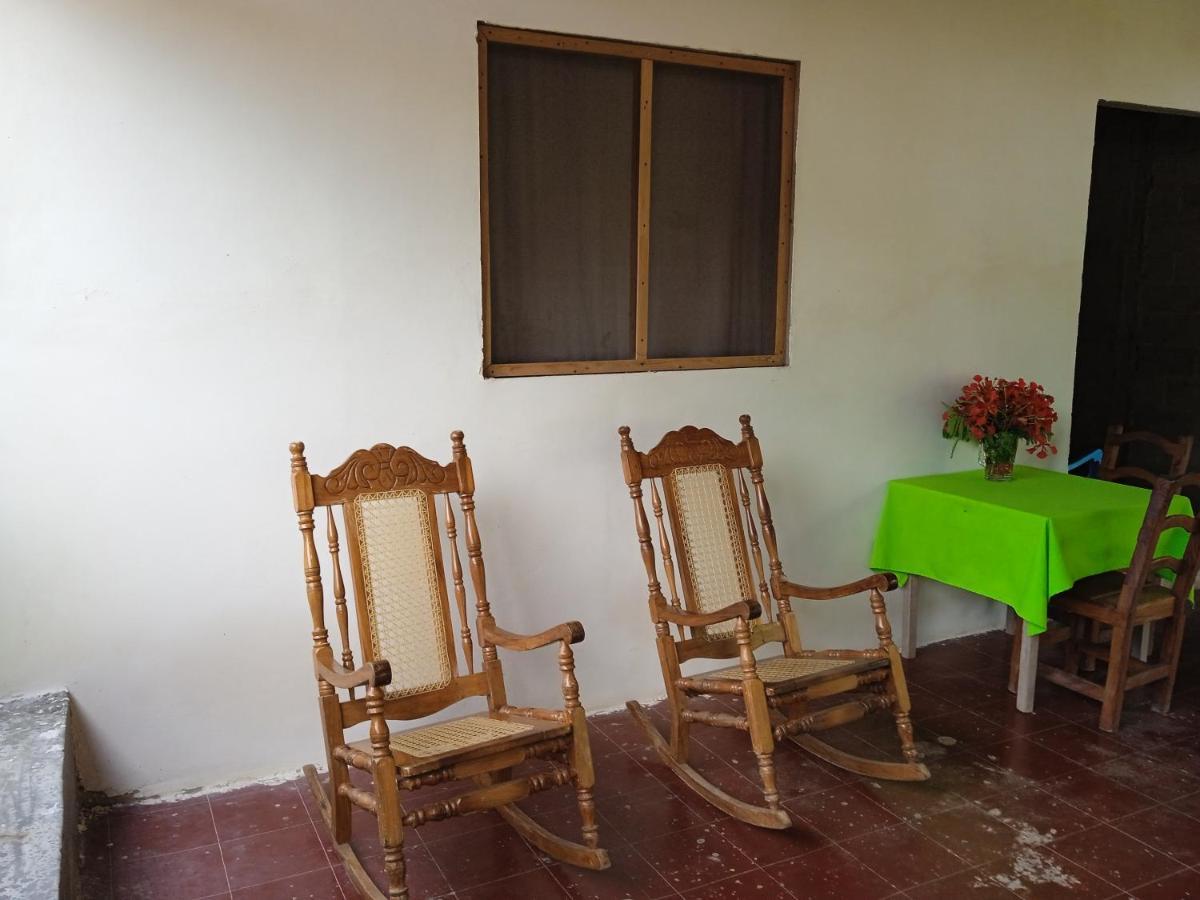 Hospedaje La Cascada Mérida Exterior foto